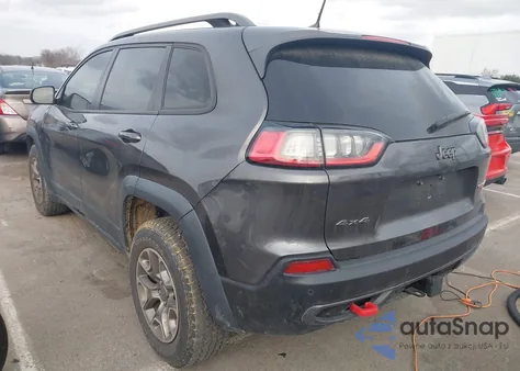2021 Jeep Cherokee Trailhawk 4X4 z USA, uszkodzony, nr VIN 1C4PJMBX1MD162795